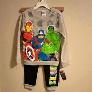 NWT Avengers Kids Sweat Set - 5t